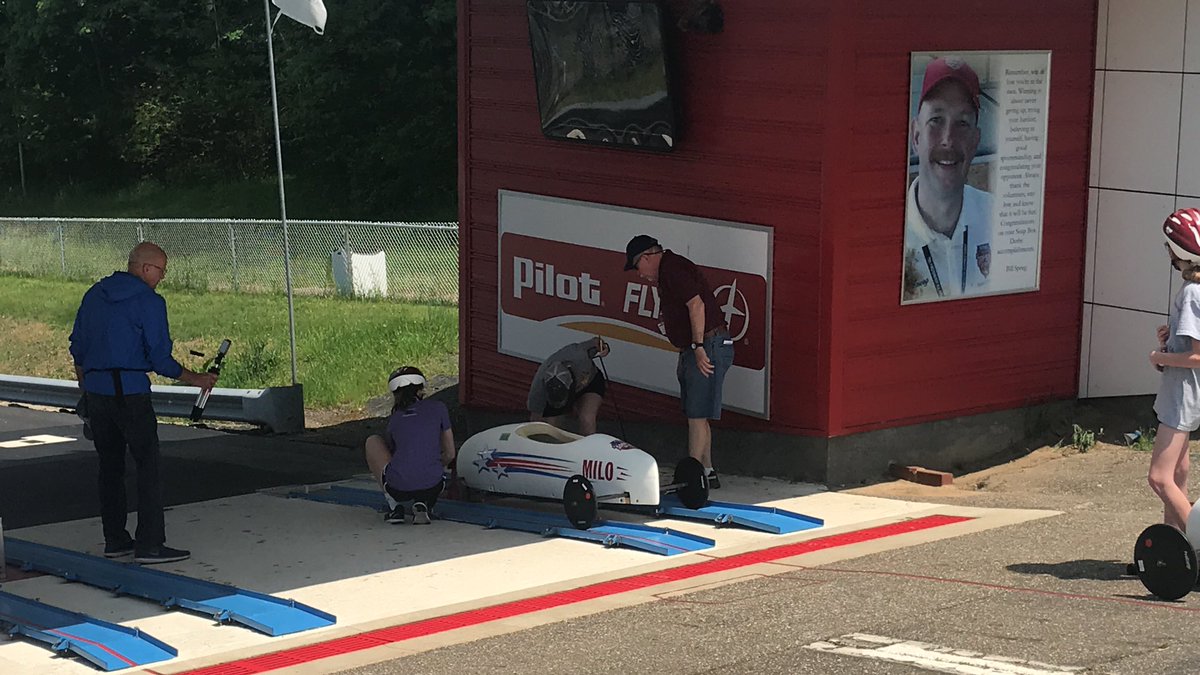 The_JMMS's tweet photo. MILO representing JMMS well at the Soap Box Derby!! #JMMSPride https://t.co/phfpx5zFGY