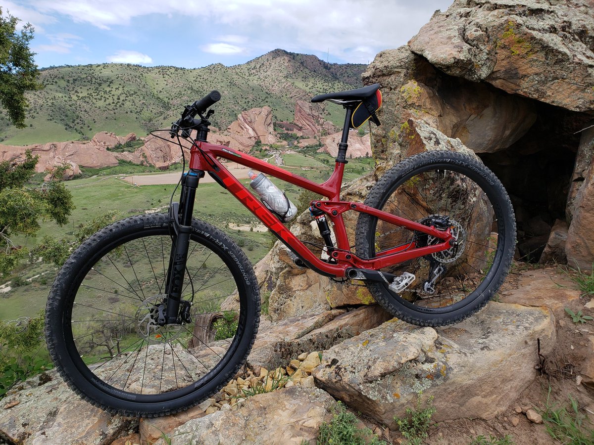 rhlewis's tweet photo. Thank you Elevation Cycles for the demo ride and @JeffCoTrails and @COMBAorg for the sweet trails!!
#trekbikes https://t.co/WICm50xefy