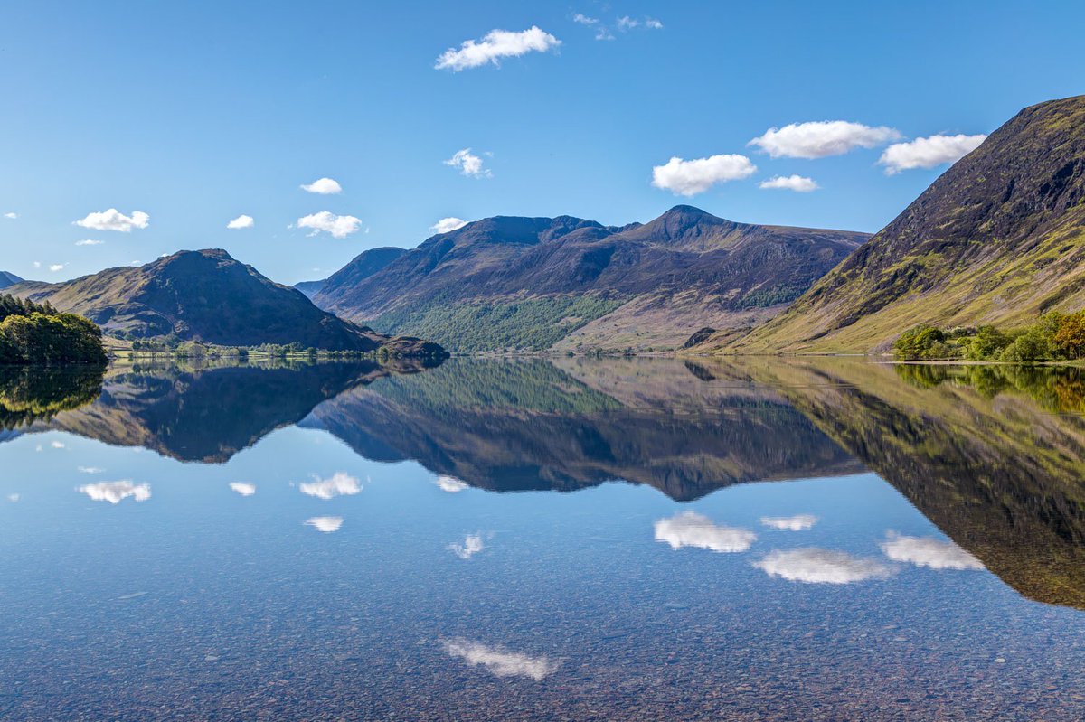 4 photos from this week in the heaven that is the Lake District <a href="/FriendsofLakes/">Friends of the Lake District</a>
