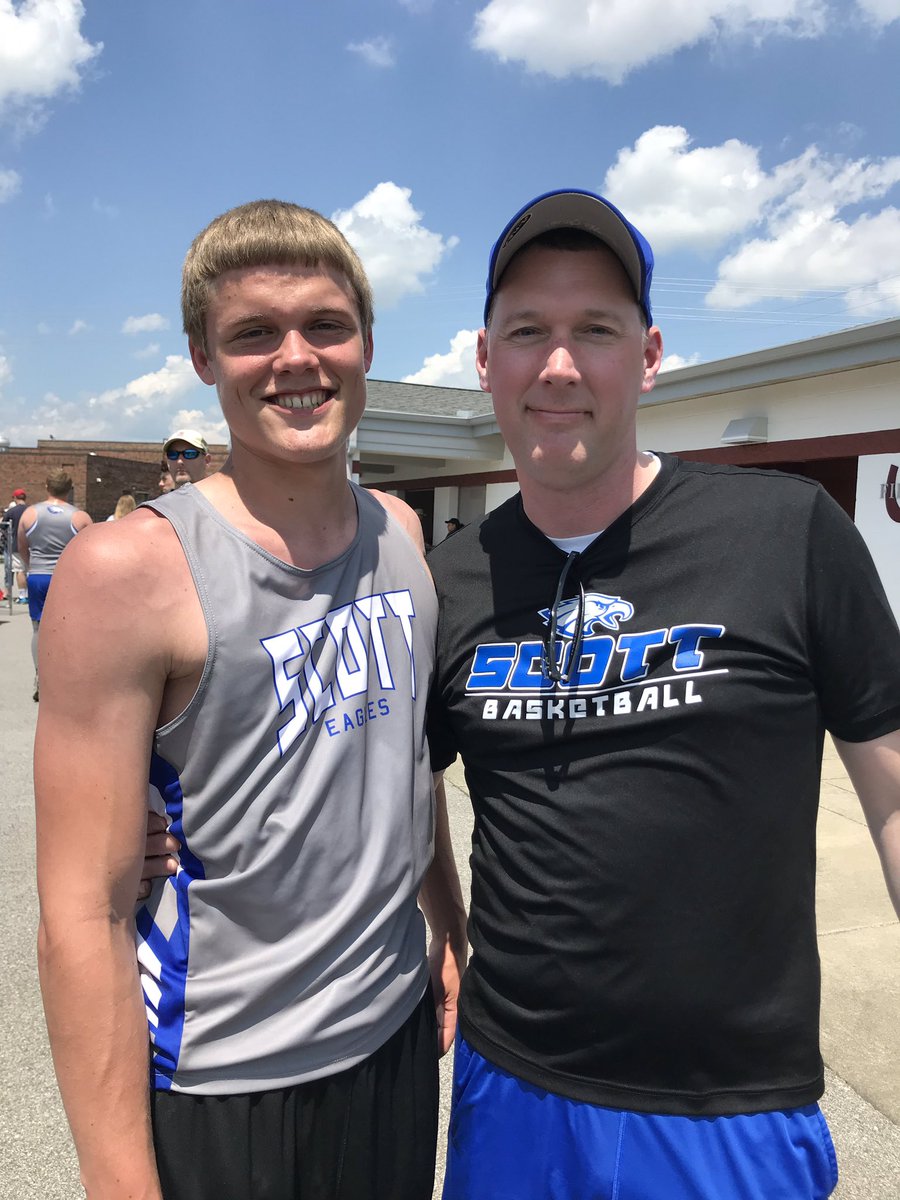 How about these kids!  Both qualified for state today at the regional meet.  Nathan Joyce, Regional Champion-High jump; Avi Allen, runner-up in the triple jump!  Can’t say how proud we are of our spring sport kids! Congrats, boys! <a href="/nathanjoyce30/">Nate Joyce</a> @aviallen1267