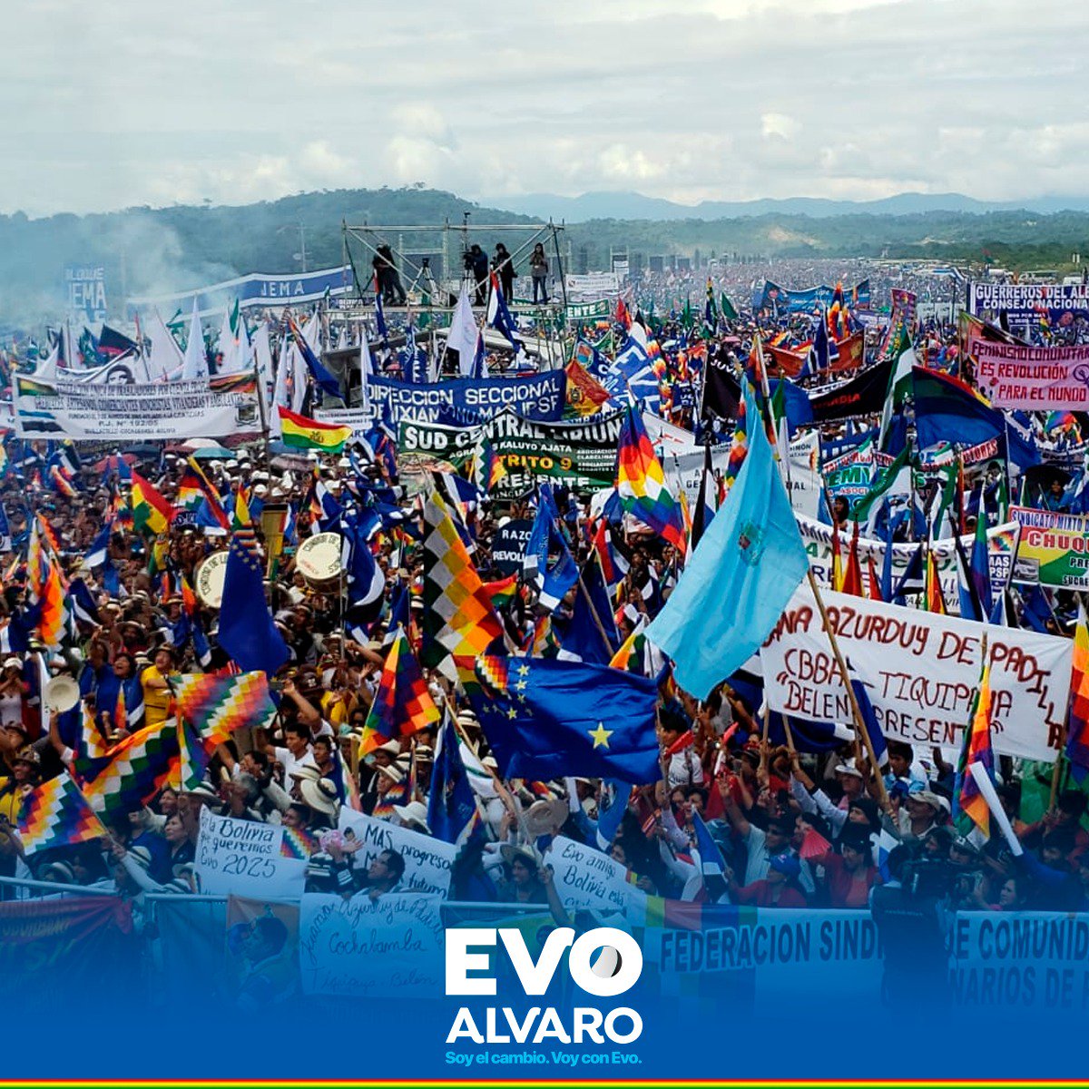 SedCom_Ch's tweet image. ¡Avanzamos a toda potencia! 
Desde el 2005, el PIB se multiplico por 4, la deuda externa bajó a la mitad y la inflación disminuyo a 1.5%. #sigamoscambiandojuntos