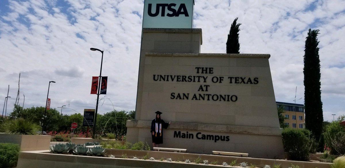 _Mythdust's tweet image. 7,200 minutes. 
120 hours.
40 classes.
4 years.
1 diploma. 

A chapter closes. #UTSAGrad19