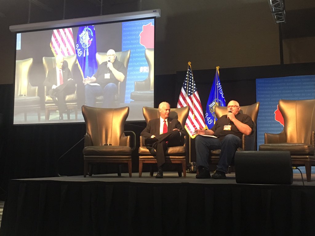 1stDistrictGOP's tweet photo. Our @SenRonJohnson discusses pressing topics of the day with the brilliant @JayWeber3 . Detailed, comprehensive, factual discussion—so valuable! #RPW2019 https://t.co/8BVKp5Ekpk