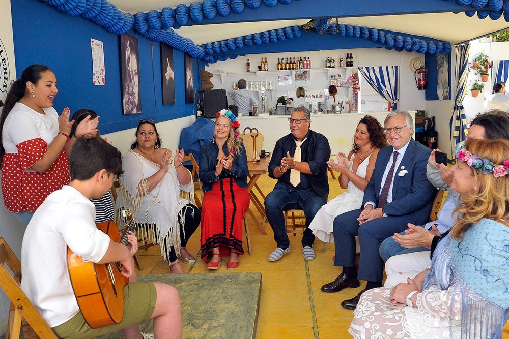 SienteJerez's tweet photo. La Feria del Caballo acoge la presentación del II Festival de Flamenco para Niños Kriatura
@SienteJerez 
https://t.co/2ZYkGALmRa https://t.co/qqxJVkgAFj