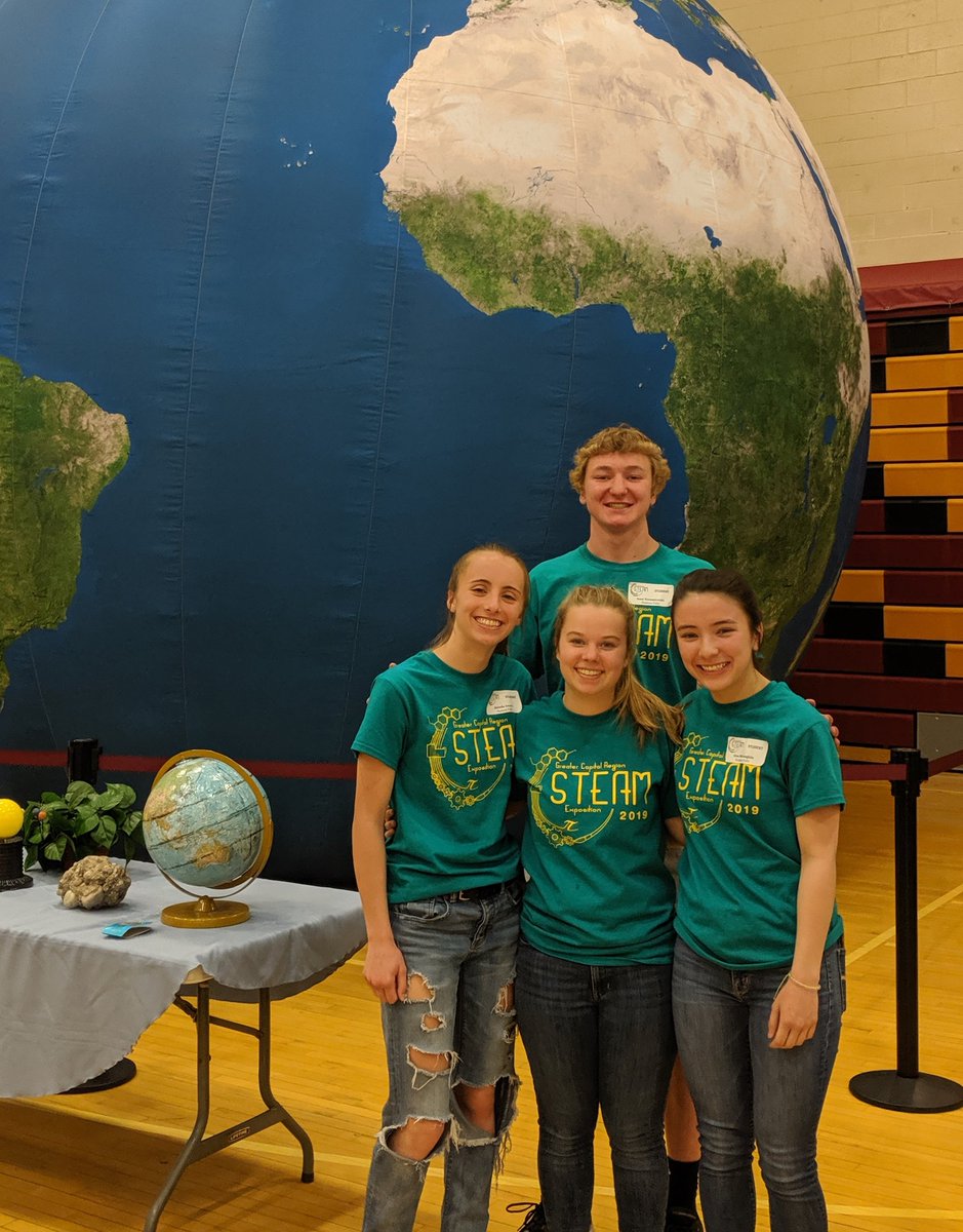 VartuliSci's tweet photo. Science Research students @STEAM_Expo 2019 #HFTigerPride #HFSciRea #HFScience https://t.co/9NAzCkI4r2