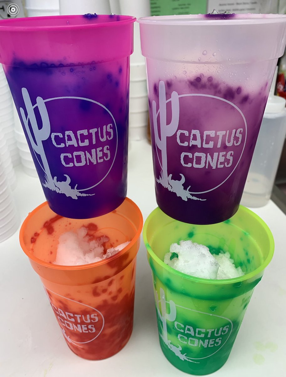 hunterginn's tweet photo. Hello I’m here to say my moms snocone business is killing it and you should share this tweet so everyone knows to visit her in Coweta☺️ https://t.co/3yD57aY8ik