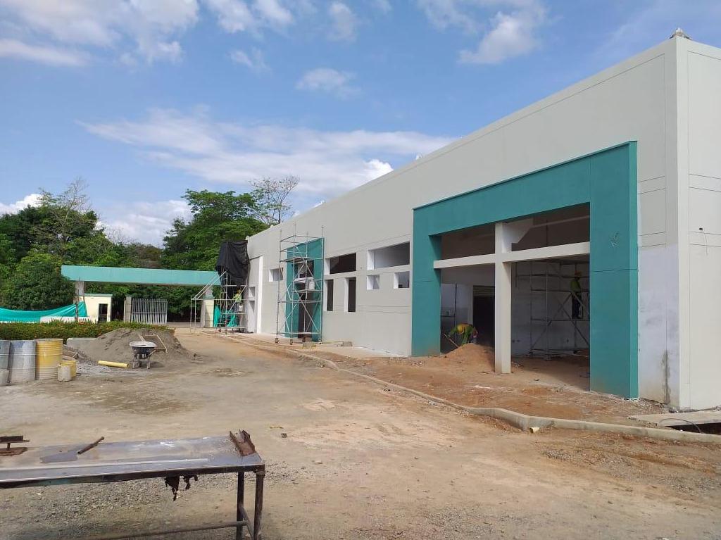 CerroMatosoSA's tweet photo. #LoQueNosUne Así avanzan los trabajos de la segunda fase de construcción de la sede de @senacordoba San Jorge en el municipio de #Montelíbano que se ejecutan en el marco de la Alianza por lo Social que desarrolla Cerro Matoso con el apoyo del Gobierno Nacional y local. https://t.co/crODNxYVXe