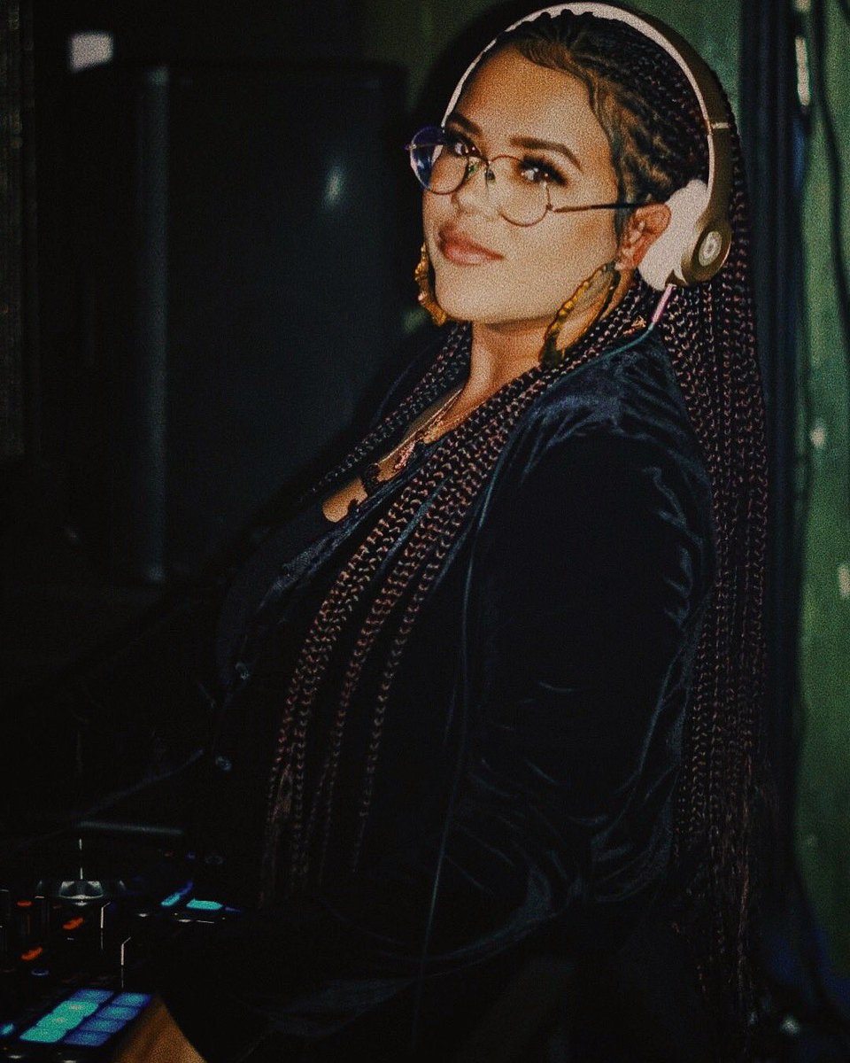 Luna ✨ tweet media