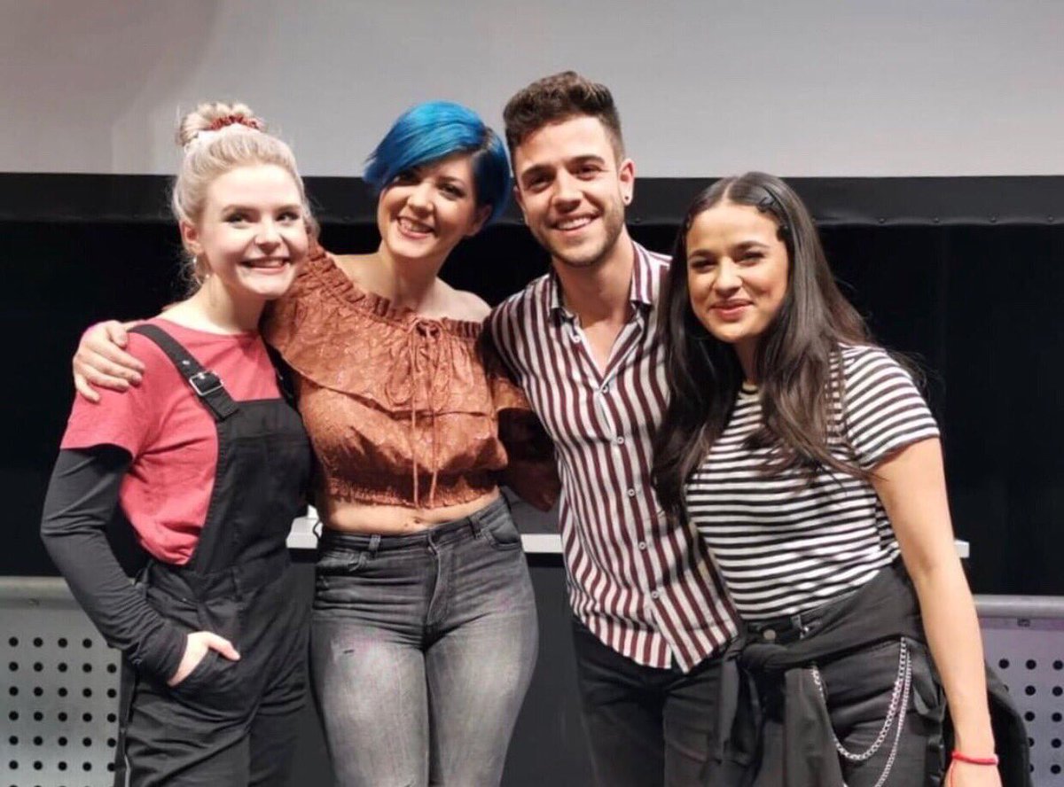 SofiaEurovision's tweet photo. ESC 2019 is over... I will miss to them😔😔. It was an amazing year❤️. I think ESC 2019 was so much friendly (about contestants), this year gave to us this photos👇🏻 😍. Thank you Eurovision for introducing me this new for me musicians😚❤️❤️ 
 #Eurovision https://t.co/fF44tjt79u
