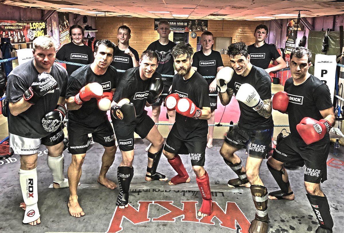 prokick's tweet photo. Saturday at #ProKickGym fight training day ahead of June 23rd showdown at the #ClaytonHotelBelfast - pictured here #ProKickTeam who will go through the ropes 5 weeks today. #FightCard #Tickets & more click the link
https://t.co/jGizkceYSE https://t.co/jBxopSLVDD