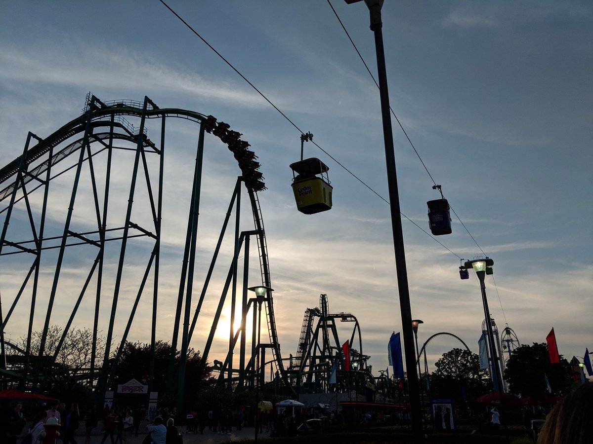MrsFergBGCS's tweet photo. The end of a fabulous day! The kids were awesome and the weather was perfect. Shout out to Mr. Hudson for organizing the trip🎢
@MrsSchuttebgcs @BGHS_Orchestra @BGMS_PTO @ERadabaughBGCS https://t.co/qLIwxtBpEm