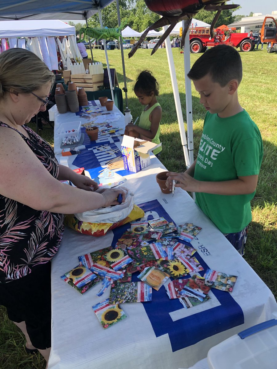 natranger2016's tweet photo. We had an awesome day #morristownstrawberryfestival ! Great day with a lot of great kids, both young and older! @store579mo @Lowes @1280Market https://t.co/6uQiZgphBB