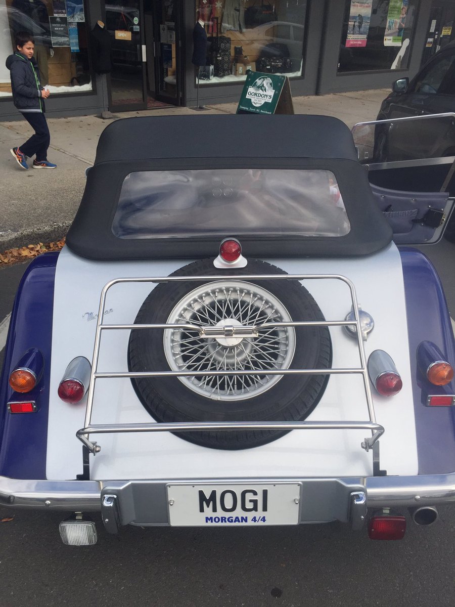jo_macmac's tweet image. Spotted this beauty in Taupo and took pic to show my daughter Morgan back in Central Otago. @morganmotor #classiccars