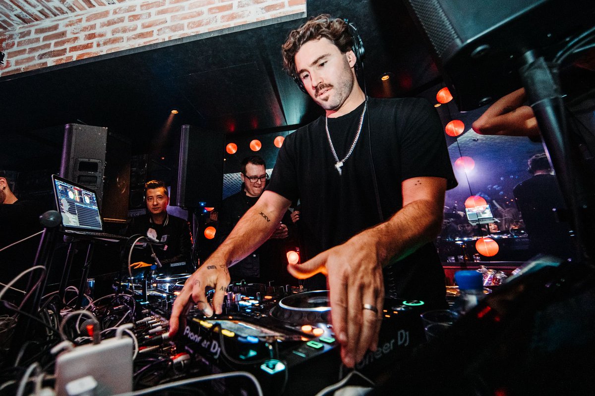 BrodyJenner's tweet photo. What city would you like me to play?  Tweet me your city https://t.co/XAMsGaqDzn