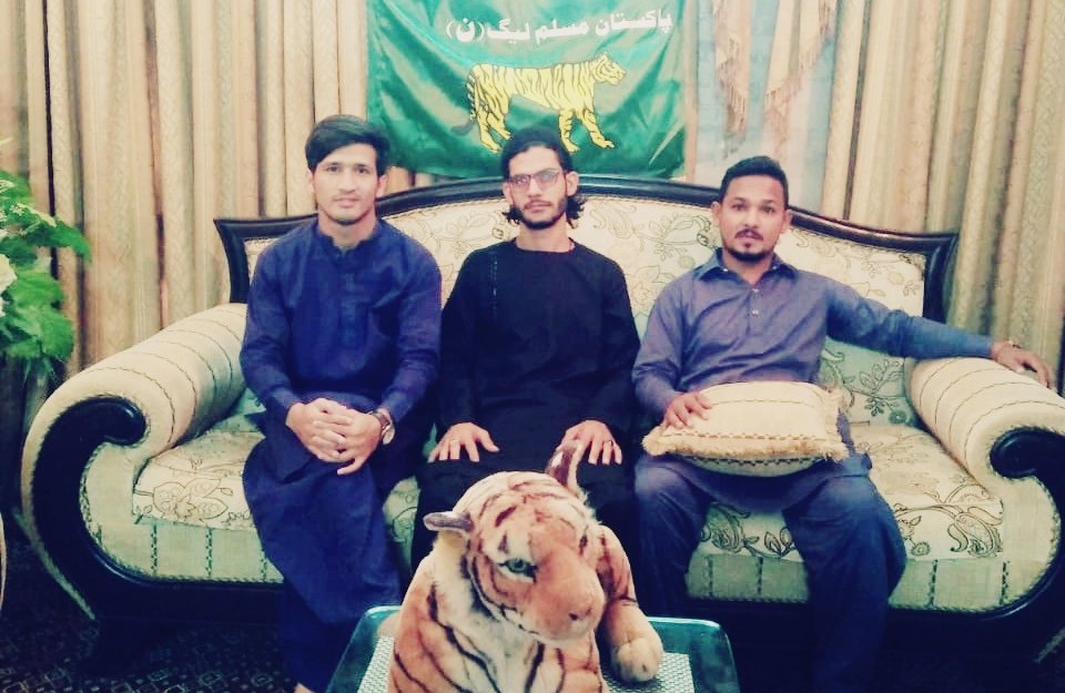 Ashraf_pk36's tweet photo. MSF-N (PML-N) karachi team members https://t.co/NVhOyJ44PD