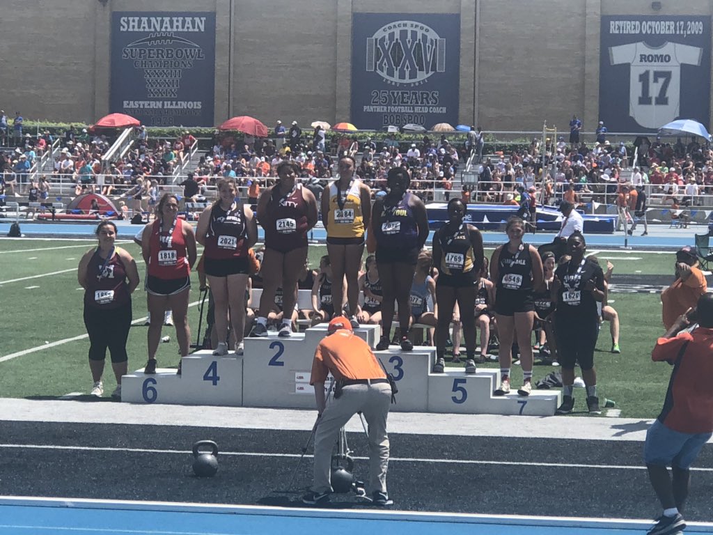 Class 2A Discus State Champion- Undefeated discus season-School Record 142’9”- All-State Shot put 7th place. 7th place Indoor Prep Top Times Shot Put. Congrats <a href="/SydneyApgar/">Sydney Apgar</a> on an amazing senior season!!!! <a href="/CCHS_TFXC/">Carbondale XC</a> <a href="/CCHSTerriers/">Terrier Athletics</a>