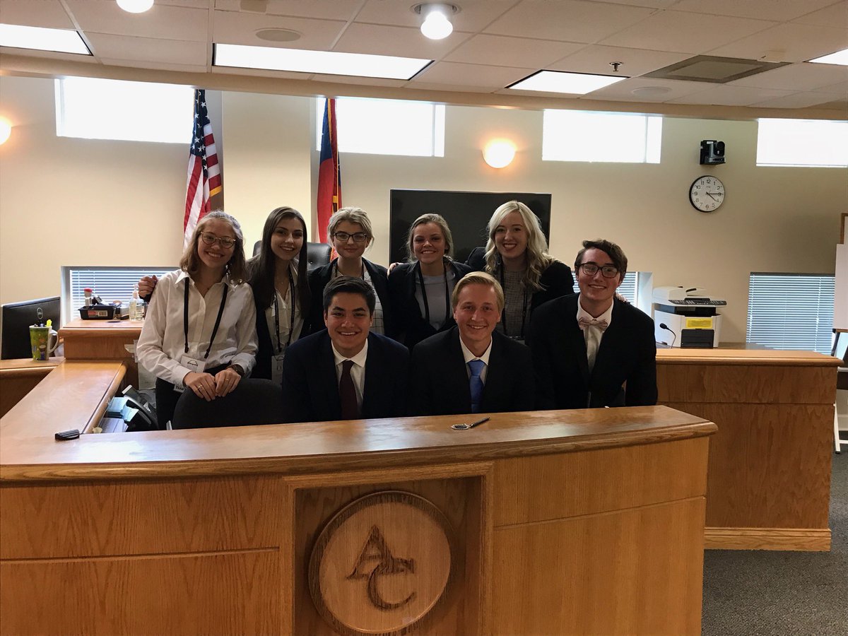OKMockTrial's tweet photo. Round 4 is a wrap. https://t.co/qeHvrayRXR