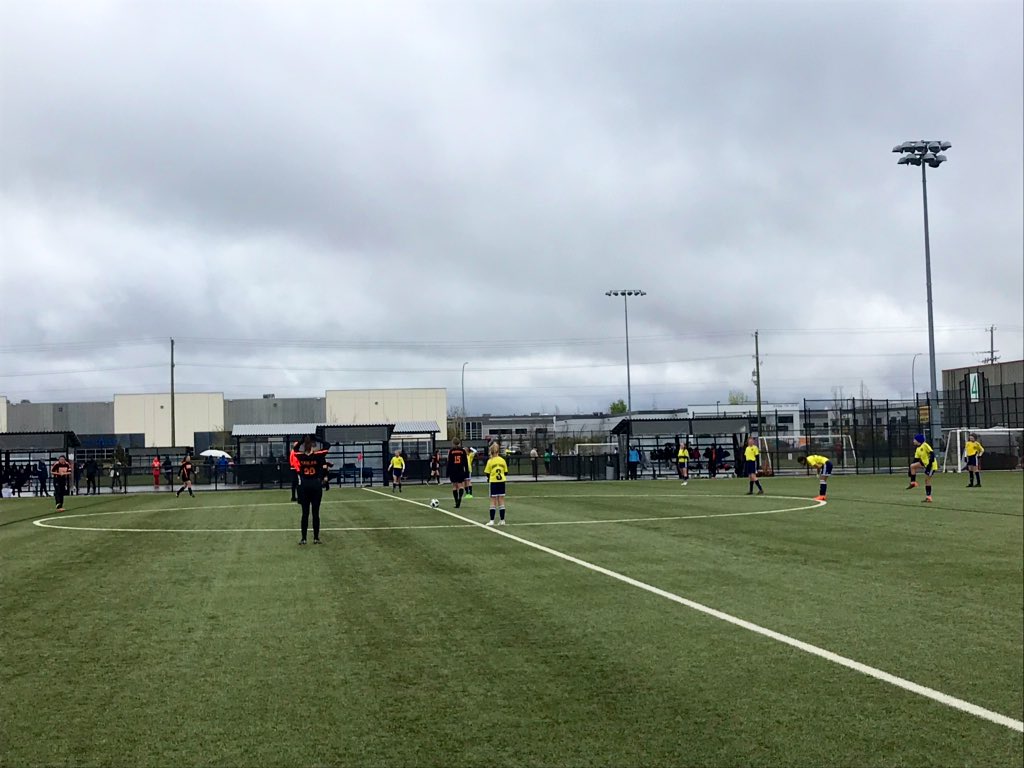 06_rangers's tweet photo. FC06’s showing what they are made of in the SKF Canada Meets the World tournament 🇨🇦🇸🇪 they rate on fire 🔥 https://t.co/eHp6N2Mw5J