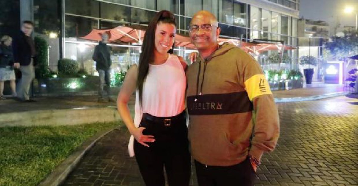 peru21noticias's tweet photo. ¡Indignado! Sergio George, productor de Yahaira Plasencia, negó haber sido contratado por Jefferson Farfán 
https://t.co/jJsIgyhlSI https://t.co/rAtkxk743t