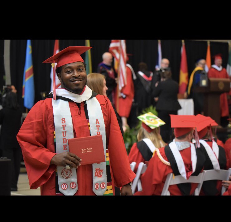 Mo Young ✊🏾 tweet media