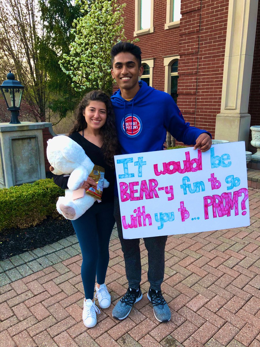 bhhs_2019's tweet photo. This promposal is so cute it’s almost unBEARable! Congrats to Ankith and Julia 🐻💕✨ https://t.co/DSDTs8XguQ