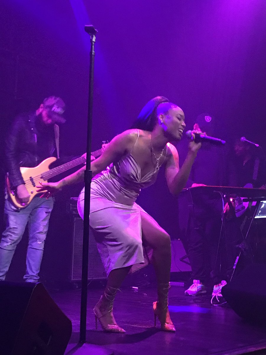 Sanura 🔮 tweet media