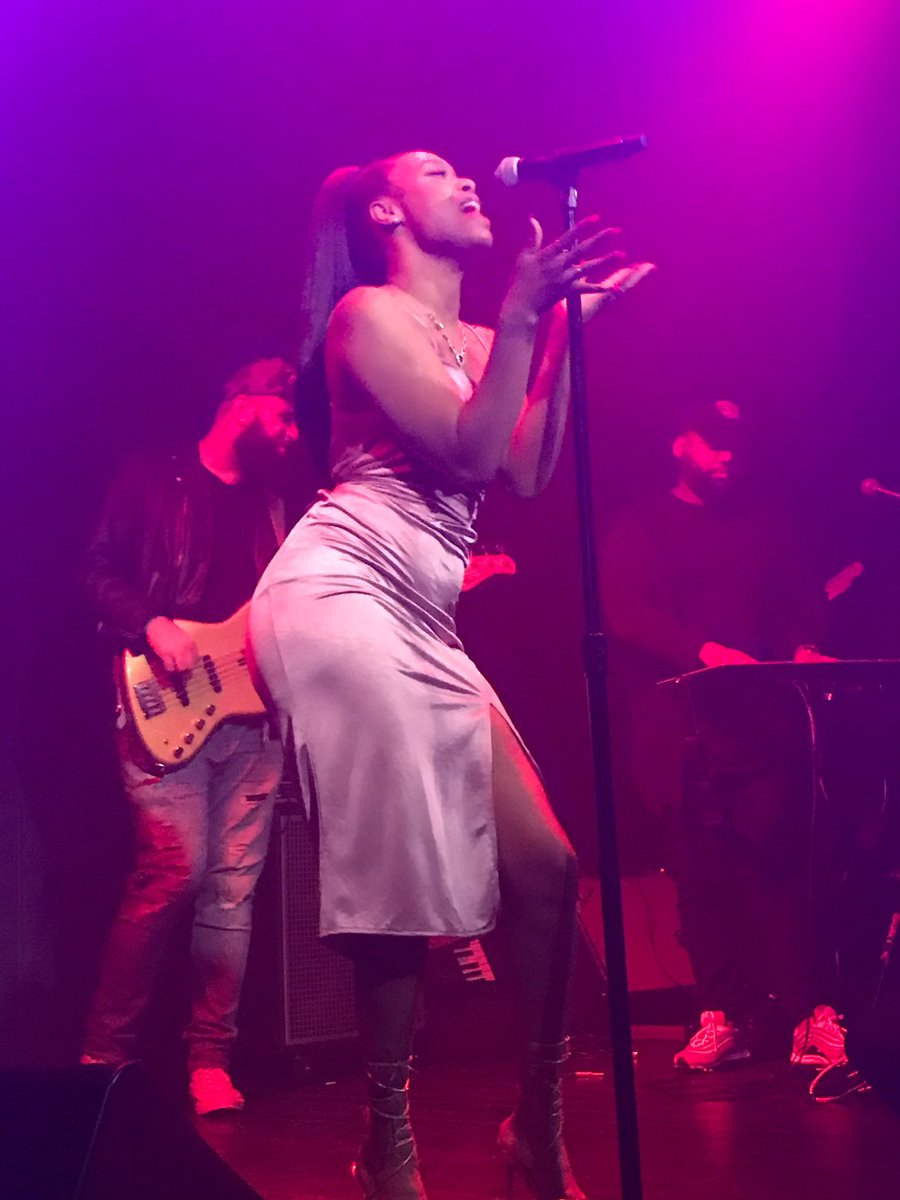 Sanura 🔮 tweet media