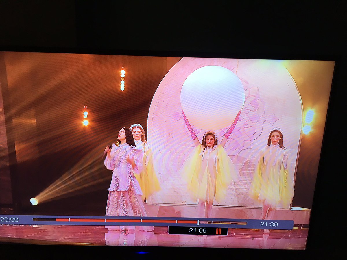 Facts4Life's tweet photo. Good work Greece - doing their bit on #Eurovision2019 for #KeepingBalanced ๐๐ https://t.co/UOBPKKAROG