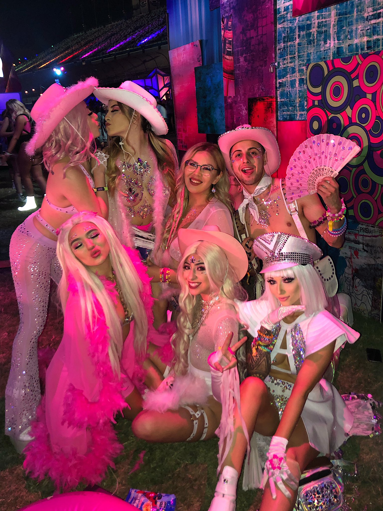 Hot pink rave clearance outfit