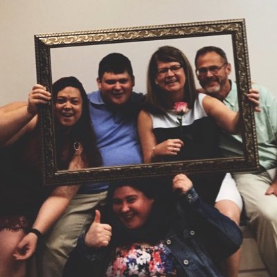 kailamonroe's tweet photo. #NewProfilePic https://t.co/uflNvoFUUw