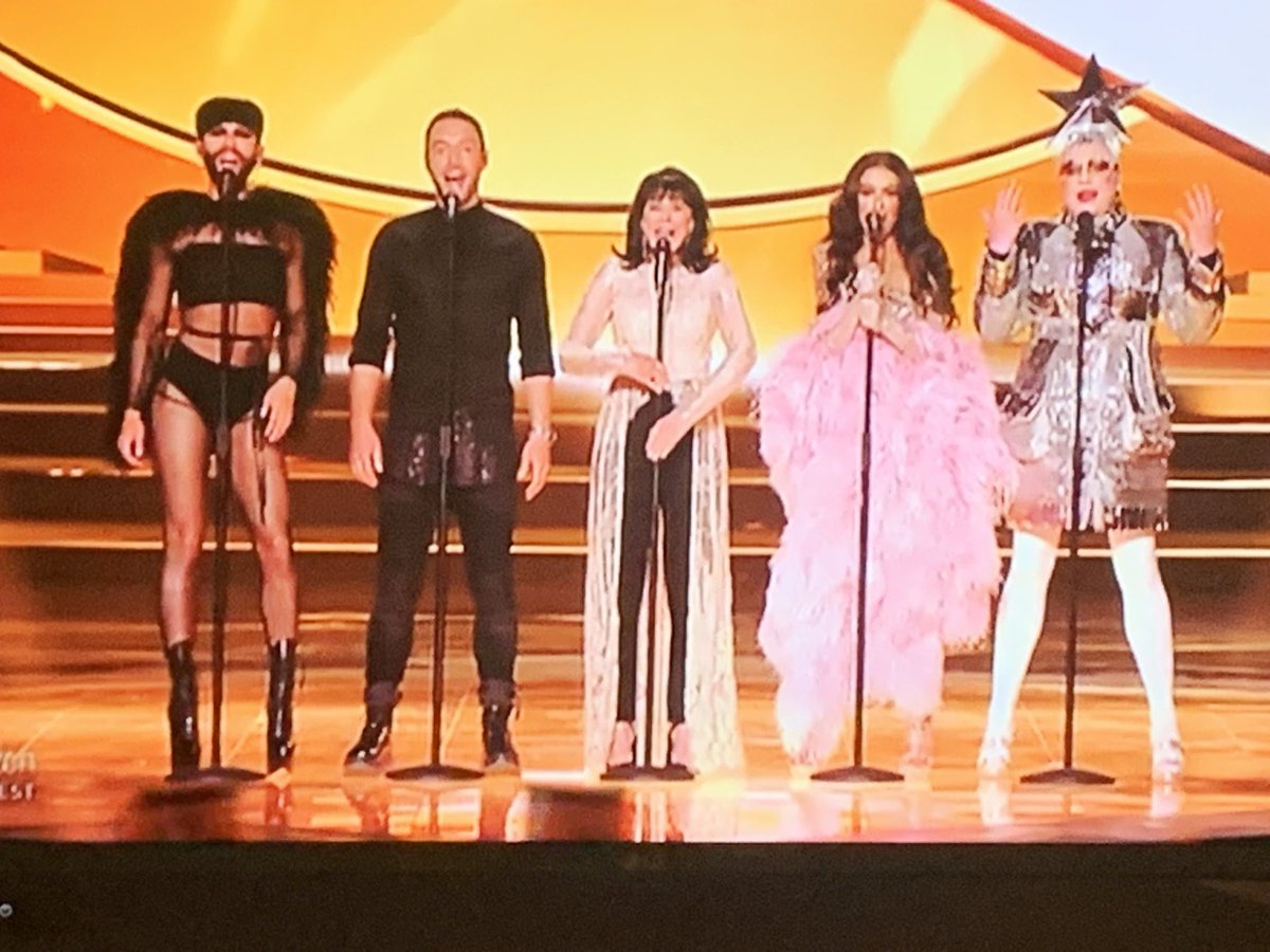 mrmikecowan's tweet image. They say a picture paints a thousand words #Eurovision