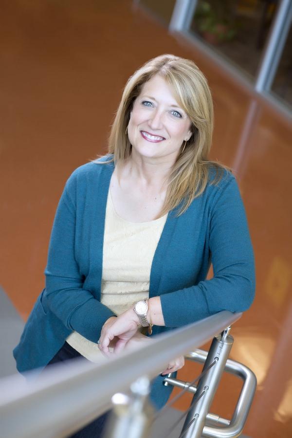 Leigh Spence earned her #OnlineStripes!

She earned her EdSp degree 100% online from <a href="/MizzouEducation/">Mizzou Education & Human Development</a> and walked the stage yesterday to be an example for her kids — anything is possible with hard work and dedication.

Hear more about her #MizzouMade story: online.missouri.edu/news/a-new-cla…