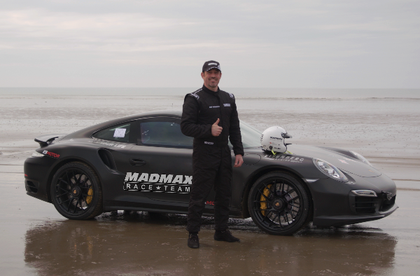 EventageousPR's tweet photo. Record-breaker Zef Eisenberg raced into the history books at Pendine Sands today setting 4 new #speedrecords in 1200hp #Porsche 911 Turbo to become the only person in history to achieve over 200mph on bike &amp; car at Pendine Pic credit MADMAX® Race Team - https://t.co/PqdAlasrXO https://t.co/pFv0FL3UIV