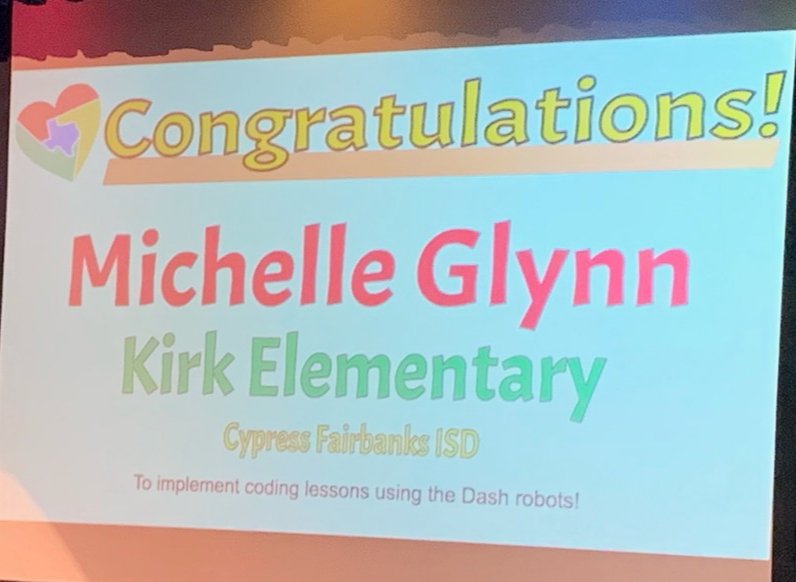 doriedance's tweet image. So excited!! 🤩@kirkelementary is getting some @WonderWorkshop #Dashdot #robots Thank you @Techs4Tex for the opportunity for our students! 😍😎 @CyFairISD #TxGoo19 #KirkCreationStation