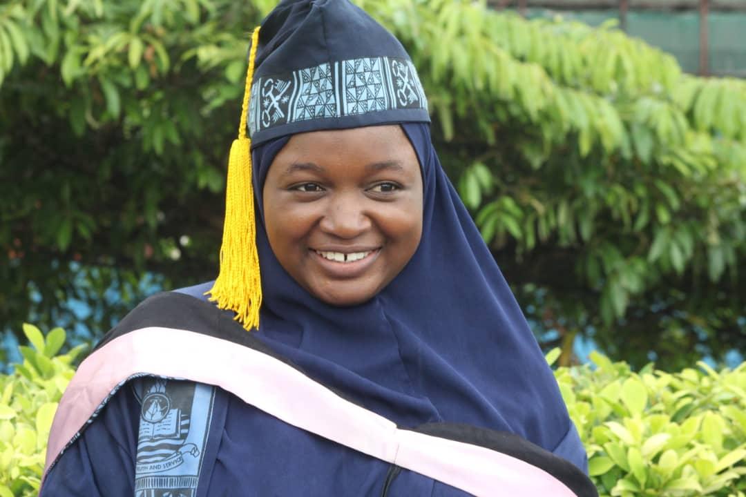 Jummy_adam's tweet photo. Alhamdulillah
#certifiedgraduate ๐
#LASUConvocation2019 https://t.co/vCluIpS9mn