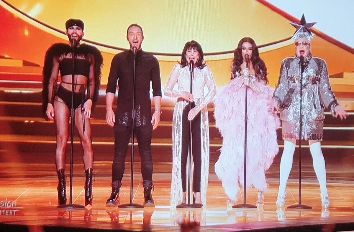 gollmundur's tweet photo. Remember the Spice Girls? 

That's them now !

Feeling old yet?

#12stig 
#Eurovision https://t.co/hGaRrHgAPZ