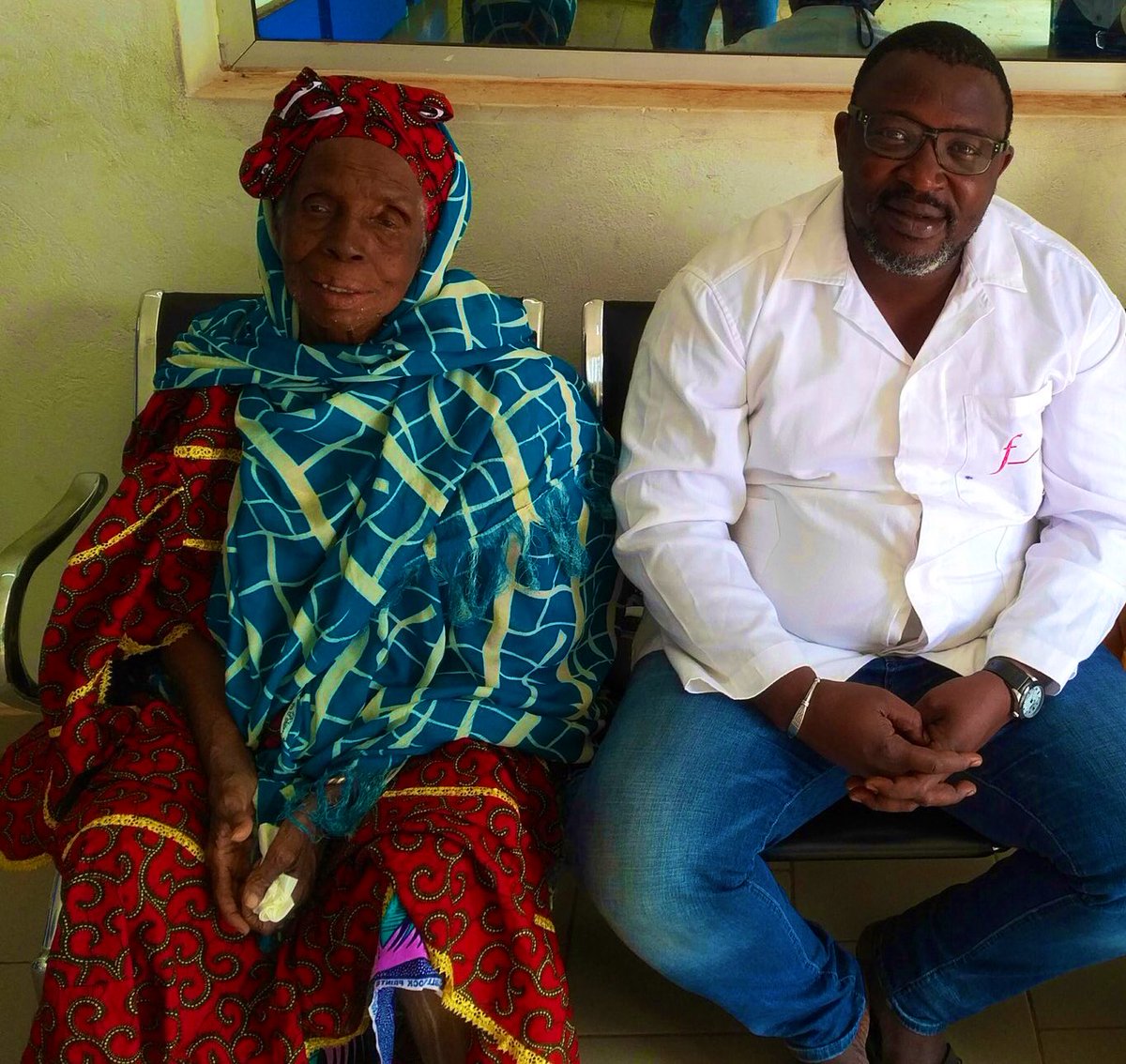 DRTUO's tweet photo. Il a plu à Dieu de rappeler sa servante Kone Namezeta #83ans ce 15/05/2019 . Je perds une mémé très aimante, une patiente observante. Dieu t’accepte dans sa félicité et bénisse abondamment tes enfants. Sincères condoléances à toute la population de #Kadjoha . #RIP https://t.co/8aVFrodiYO
