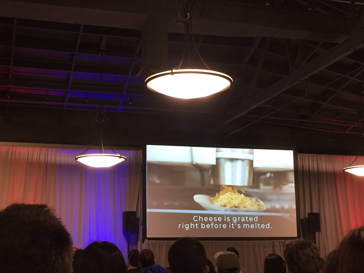 Jeffreycode42's tweet image. Burger restaurant running by robot st San Francisco by @eatatcreator speech @makerfaire