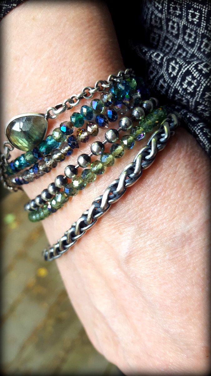 Sabmitere's tweet photo. Saturday Stack #SterlingBracelets #Unisexjewelry #tandbrie #Wheatchain #ballchain https://t.co/bgJySc1VjI https://t.co/1IDEOC4J5h