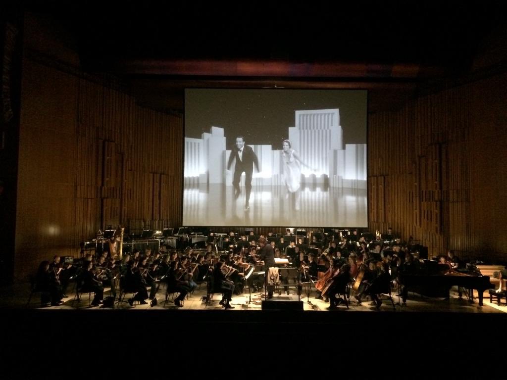 BBCSO's tweet photo. An incredible night performing at #SoundUnbound @BarbicanCentre. Not only did we get to play the Oscar, BAFTA and Golden Globe-winning soundtrack to silent film 'The Artist' but we were joined by the composer himself - #LudovicBource - on piano 🎶🎹🎬 https://t.co/BlQ5501Caq