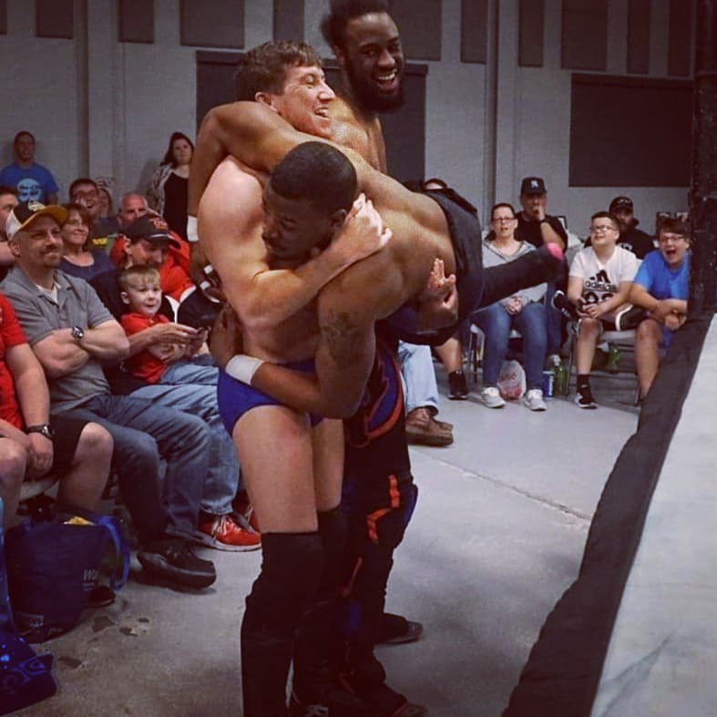 MattVertigo's tweet photo. #bestfriends beat people up together 😂😂 poor Lee.. #swowrestling #jokes #wrestling https://t.co/IHLQPlx4Ff