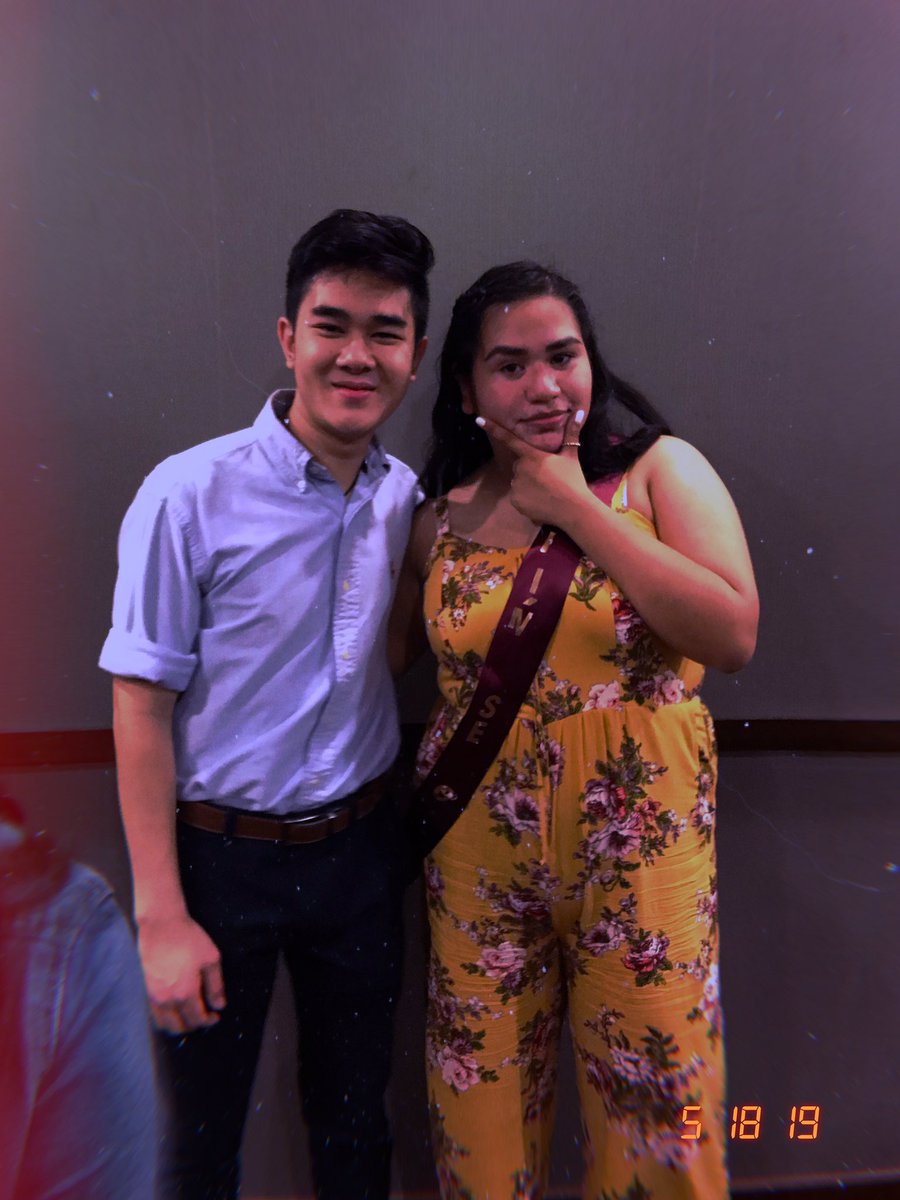 sanchezemily_'s tweet photo. I love you all sm, thank you for making this year so memorable &amp; allowing me to get closer to y’all {band banquet 2k19 ; a thread}  ( @jjessalvarado @oliv_marie_  ) https://t.co/DTQHz9srd7