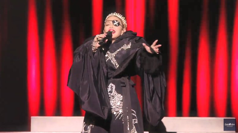 2cascarrabias's tweet photo. Confirmado: A Madonna le pones un parche en el ojo y se queda sorda.
#Eurovision https://t.co/ybrlgjcytf