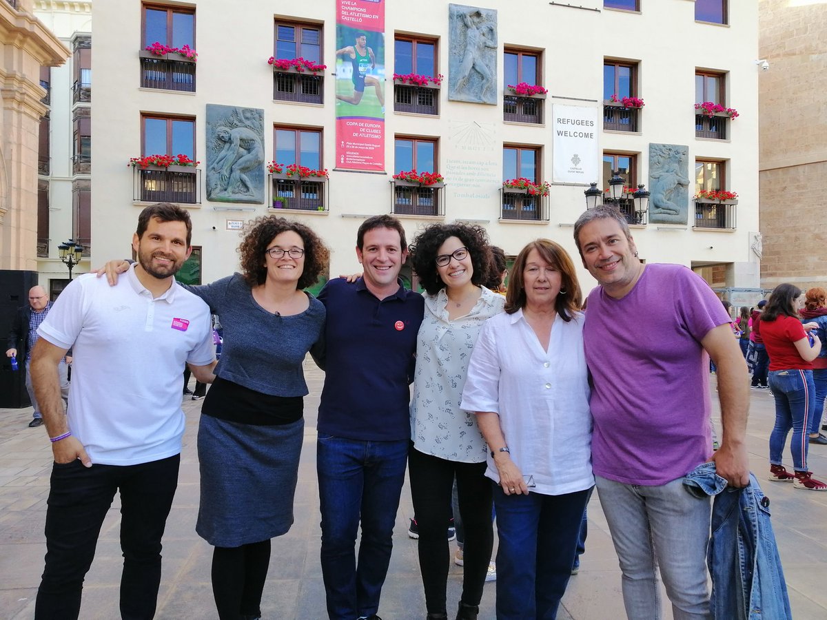 pautrobadorets's tweet photo. Que el poble que balla mai no mor...
#BallPerdut
I en bona balladora i bona companyia. https://t.co/BHOe5UD14g