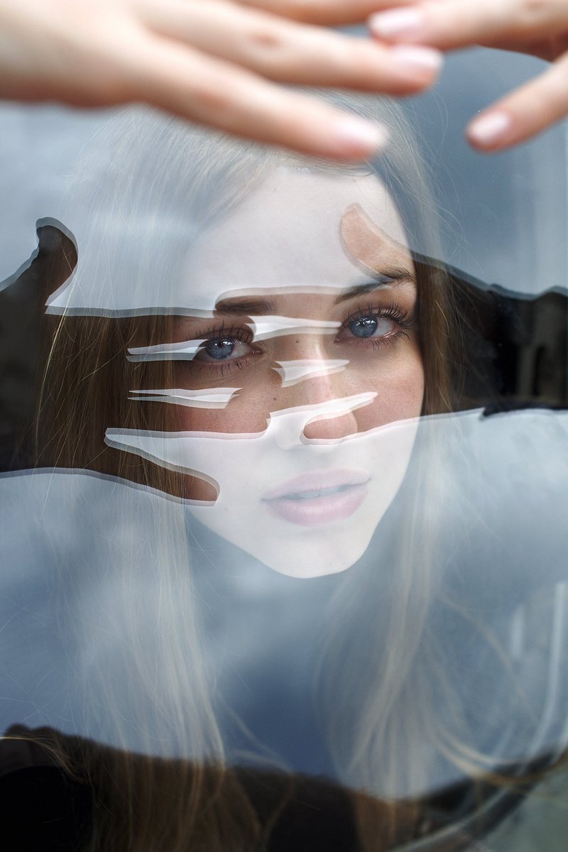 DruePhoto's tweet image. Shadows come in HANDy 😉✨