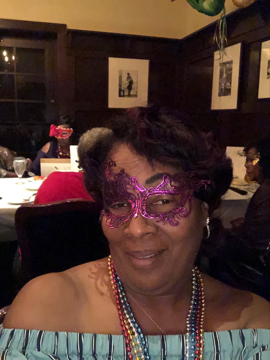 CathySeider's tweet photo. Mardi Gras in May https://t.co/ThPs3y4vfG