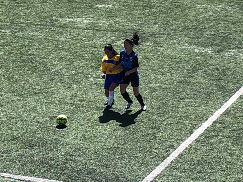 QuinotoSOY's tweet photo. Siguiendo la estrategia d la #FIFA en #Bolivia se concreta el emponderamiento d las mujeres q hacen del fútbol un deporte para tod@s.Punto alto pa la #AFLP
Felicitaciones #ClubAleman por la victoria 5️⃣-0️⃣ en el debut d su equipo #Femenino.Felicidades
#LuisLiendo y #AdrianBlanco https://t.co/ObLsiMI8PH
