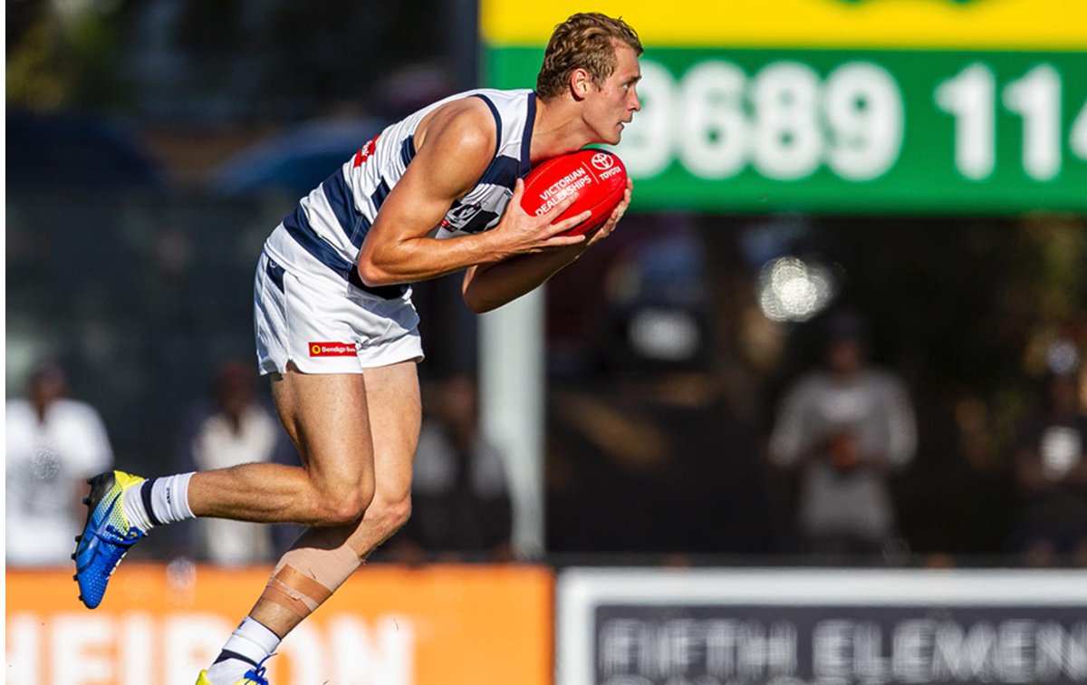 Who's ready for even more footy at GMHBA Stadium today? 
Come down and support  <a href="/GeelongVFL/">Geelong VFL</a> as they take on <a href="/CollingwoodVFL/">Collingwood FC VFL</a>! All the action kicks off at 1.00pm 🏉
For more game day info 👉 bit.ly/2VojwqI

#VFL #WeAreGeelong