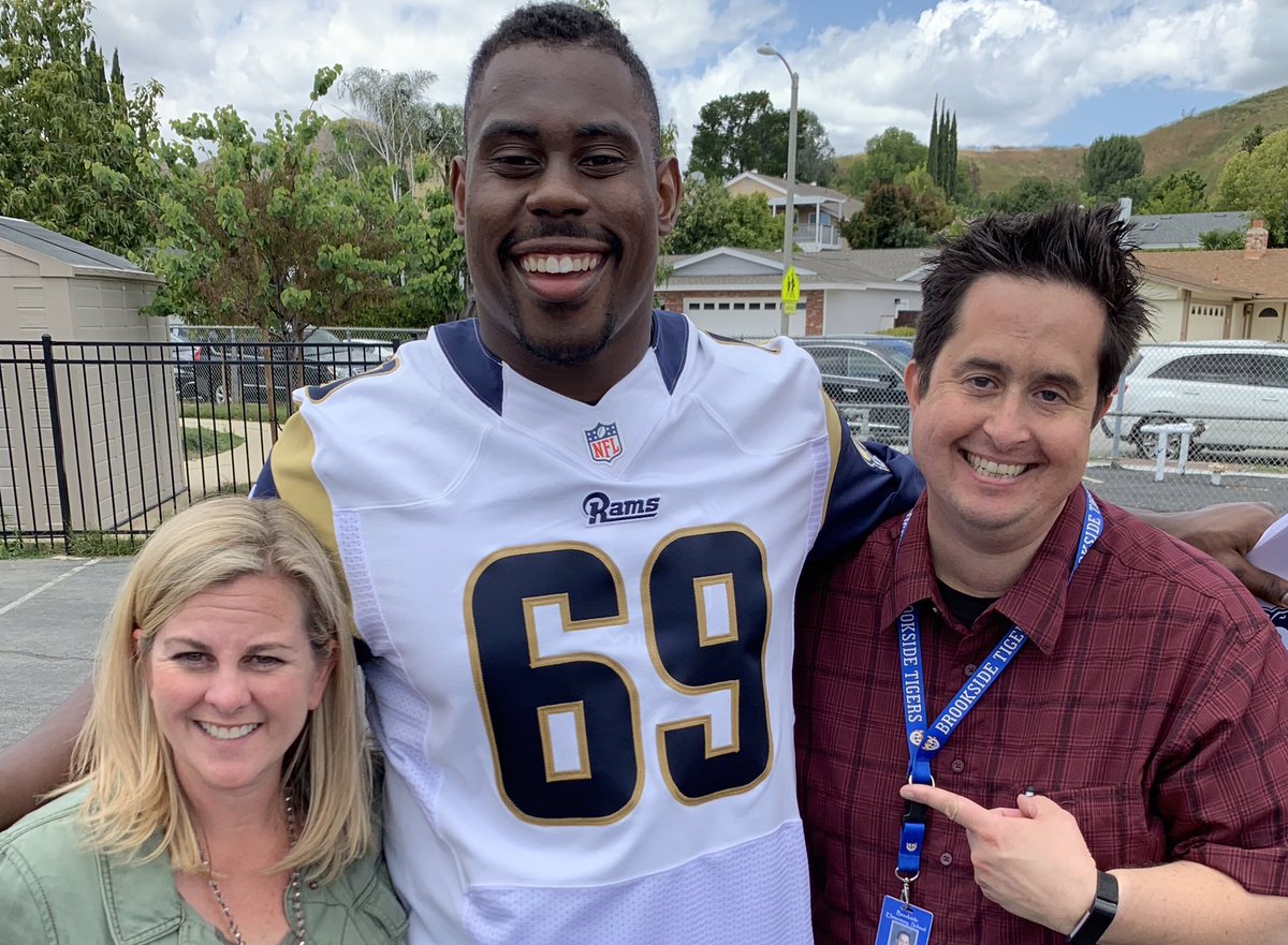 4MrSquire's tweet photo. @SJD_51 Very kind of you to spend all the time you did with the kids, thank you! https://t.co/qbH2FW5nQw
