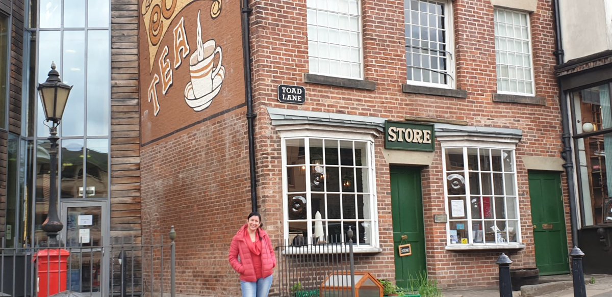 BetinaAzugna's tweet photo. So happy -and moved!- to know the birthplace of co-operation!!
Rochdale: here started the revolution that changed the world.
Thank you @EstherPlatero1!!!
#RochdalePioneers
#RochdalePrinciples
#cooperative
#fairtrade
#Democracy
#PoliticalNeutrality
#PromotionOfEducation https://t.co/7OgWtkwinK
